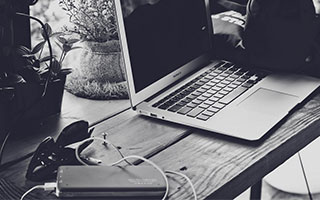 开云下载-IG横扫KT，369完成史诗逆转小组赛2:1