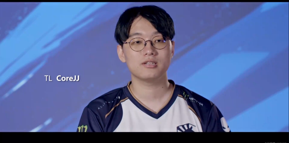 开云体育在线-SHR轻取G2，CoreJJ关键团战开团秒人宿命之战四强赛，引爆全场热议的简单介绍