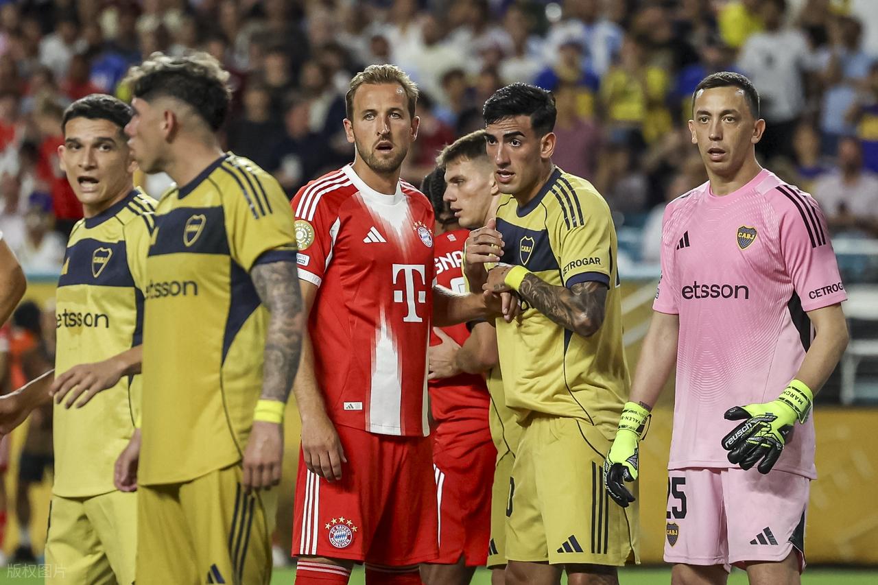 拜仁完胜智利,马尔基尼奥斯爆发神勇 拜仁完胜智利,马尔基尼奥斯爆发神勇