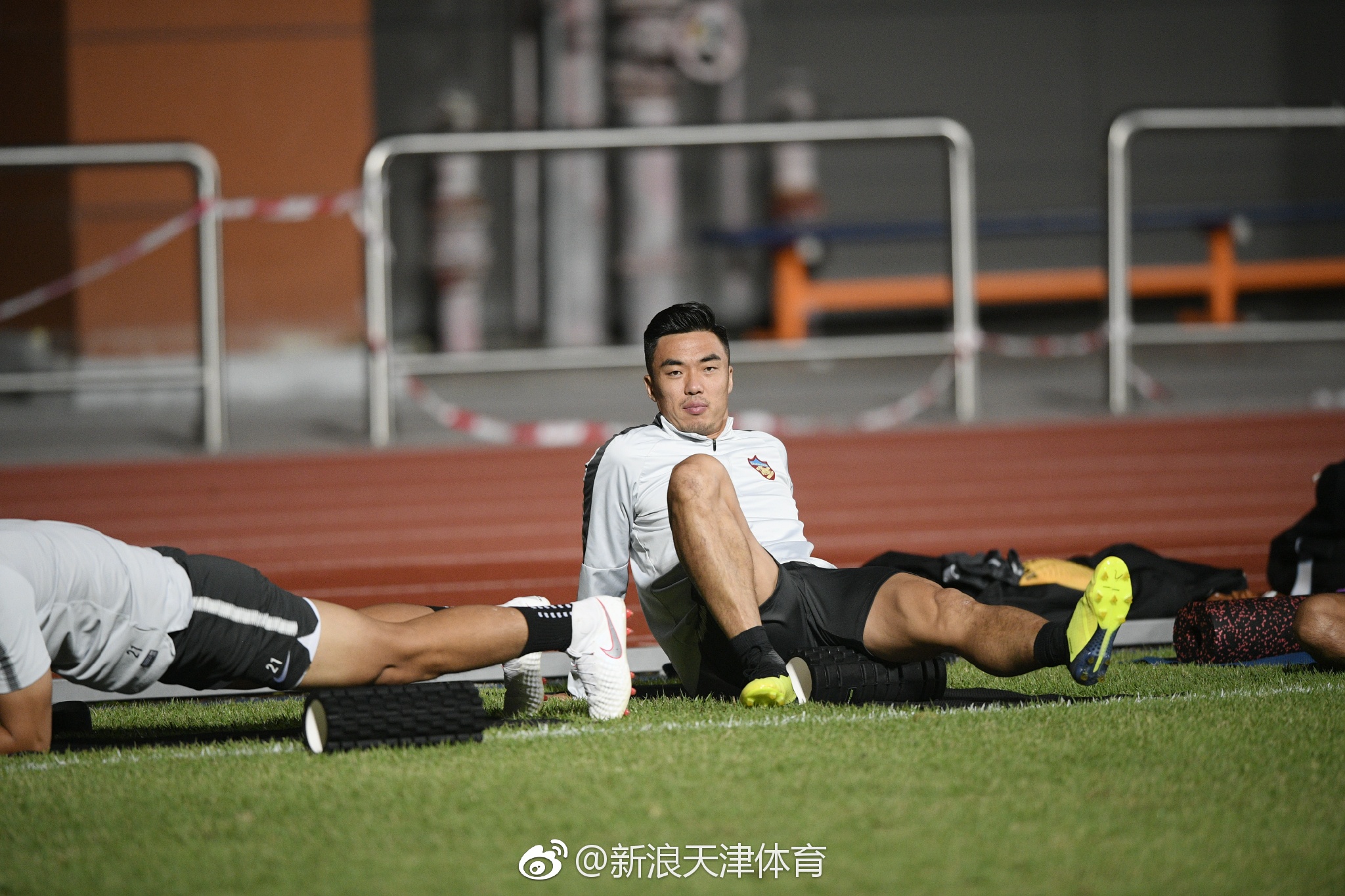 开云-HKA碾压NS，Lehends操刀奇招英雄翻盘顶尖较量全球总决赛，锁定晋级资格